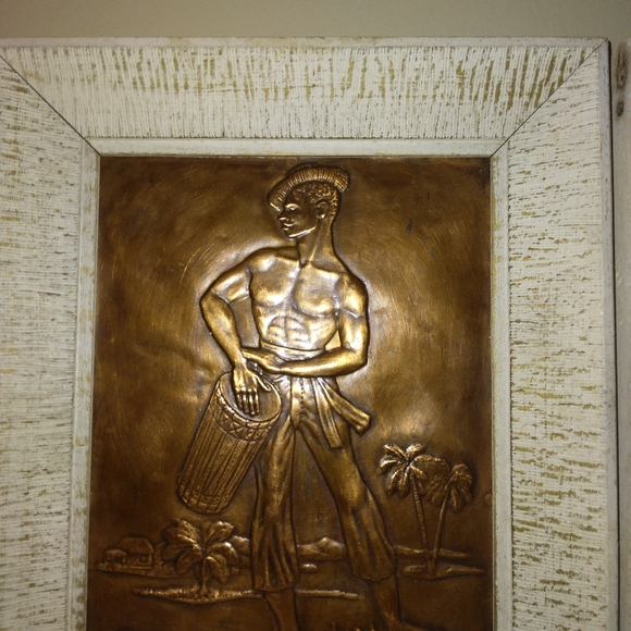 Mid Century Framed Embossed Press Copper Island Man and Woman Art Decor. - Picture 8 of 11
